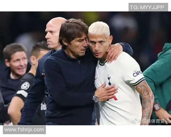 世界杯精彩对决里昂逆转热刺全场沸腾的瞬间分析