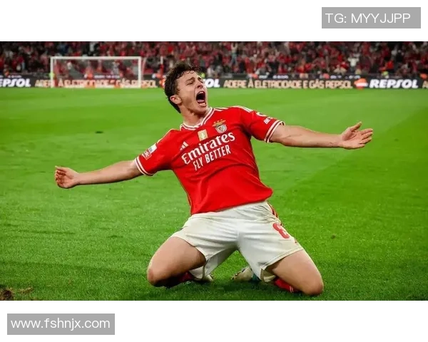 英超激战波尔图大胜本菲卡红牌事件引发全场热议与十大精彩进球回顾