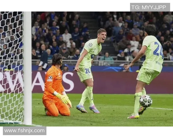 巴萨强势逆袭国米4-0胜利背后的战术解析与绝杀瞬间回顾