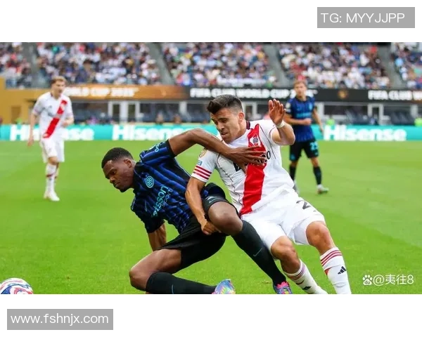 足总杯精彩对决国米逆转里昂补时绝杀引发全场狂欢